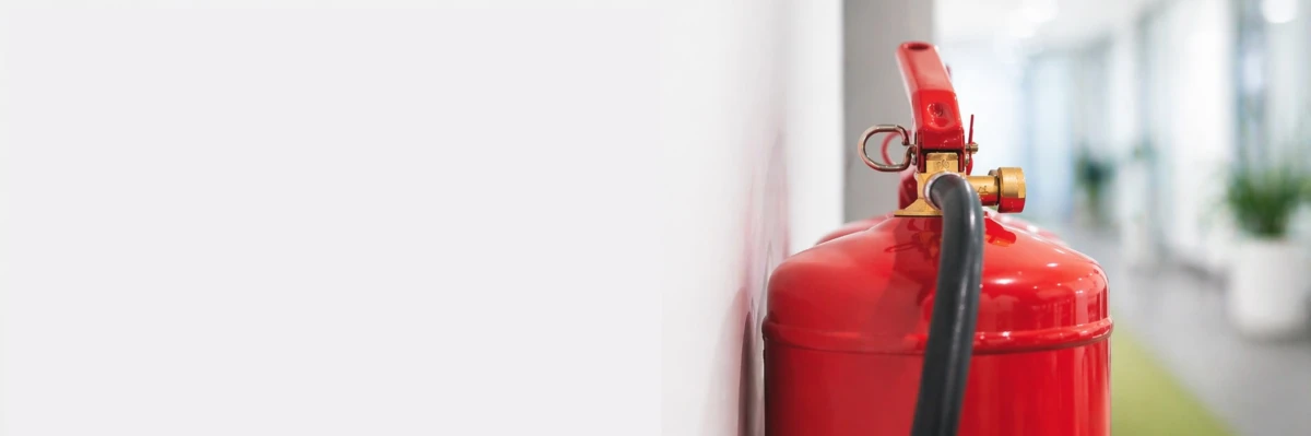 feature-image-fire-extinguisher-disposal-(2).png