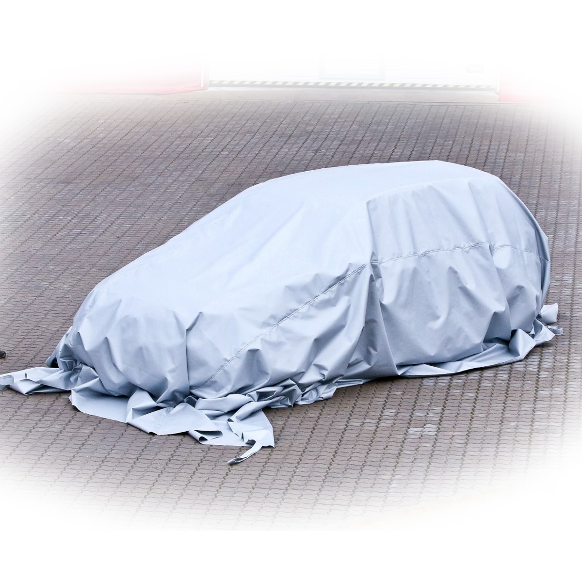 firechief-6m-x-8m-multi-use-car-fire-blanket-with-red-backpack-car